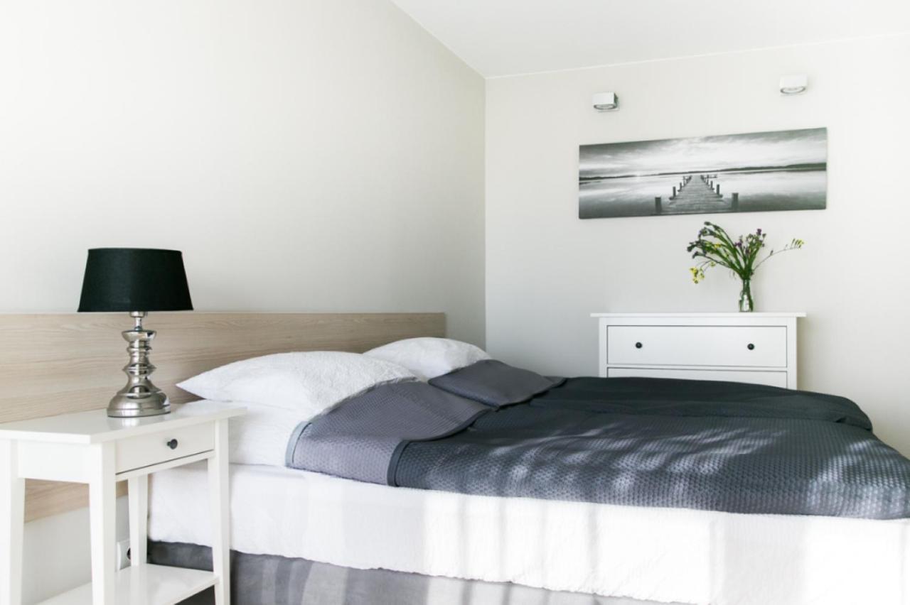 Wronia Apartments Варшава Екстер'єр фото
