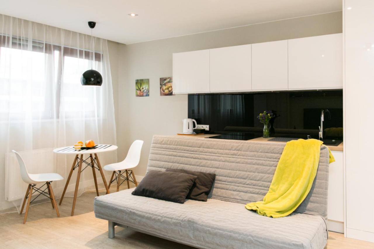 Wronia Apartments Варшава Екстер'єр фото